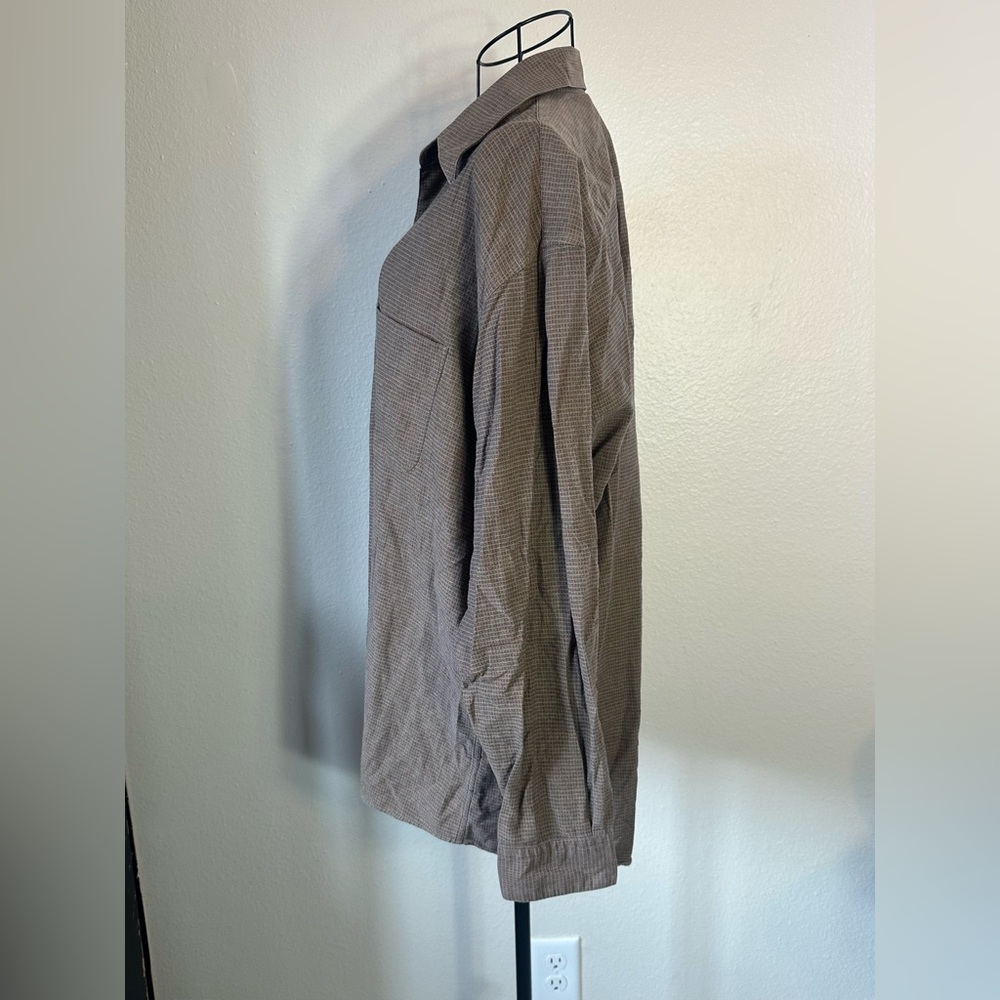 Perry Ellis Portfolio Brown Button Up - Picture 5 of 9